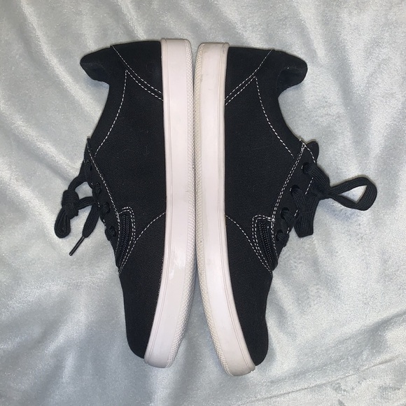 BILLY Footwear Sneaker II black canvas zip on zip off size 9 - Picture 2 of 7